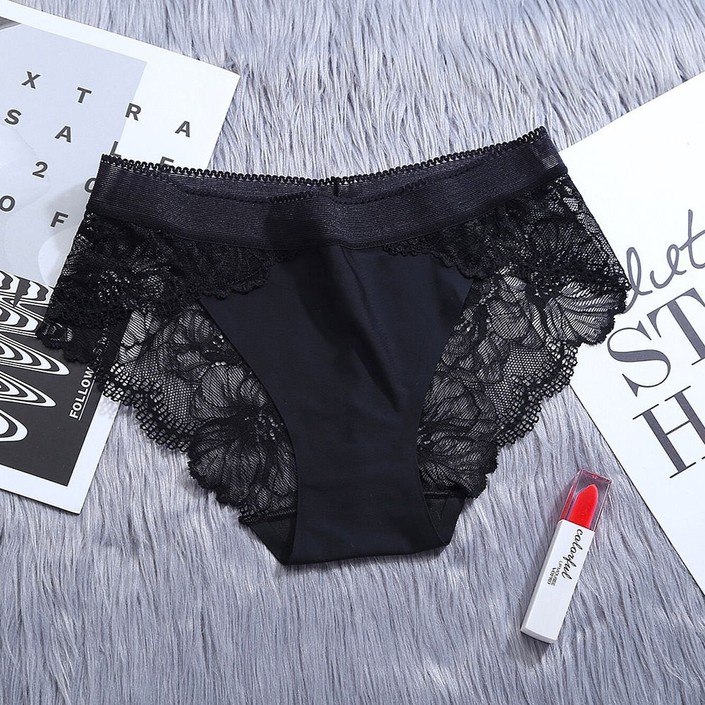 Lot de Culotte nylon et dentelle